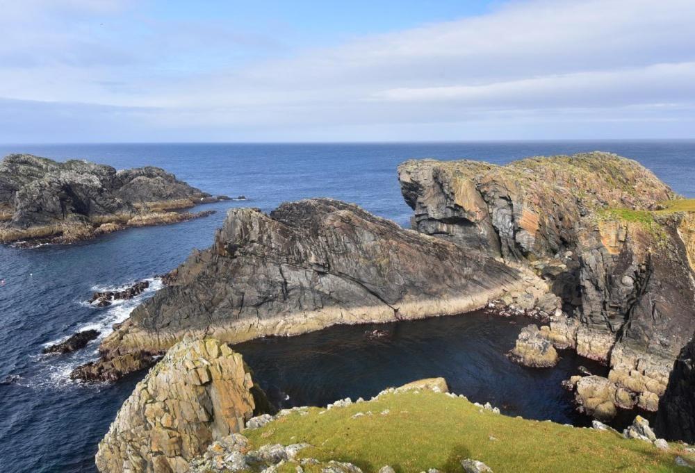 Road End Cottage Port of Ness Luaran gambar